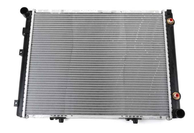 Mercedes Radiator 2015008103 - Nissens 62722A